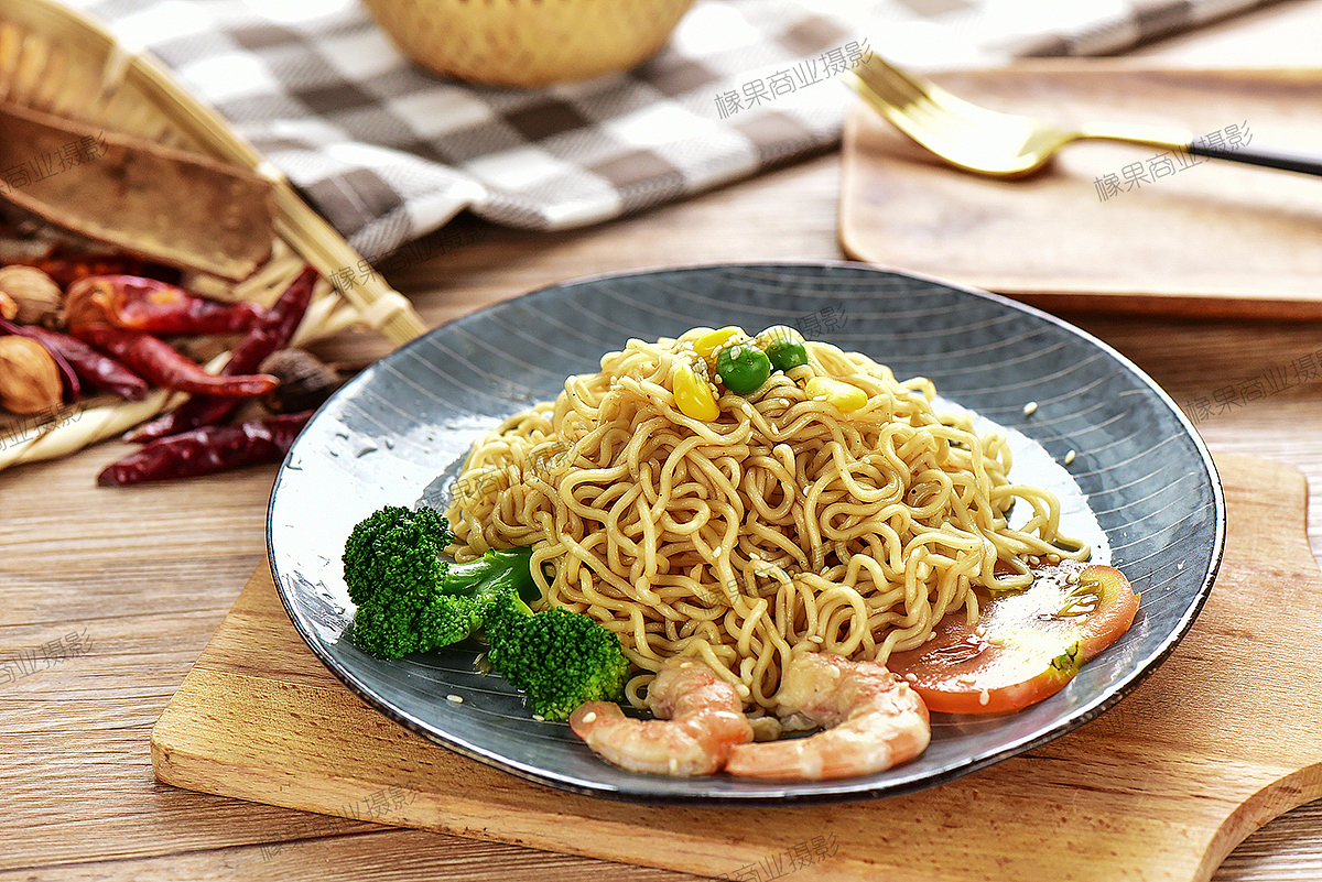 长沙面食拍摄 裕湘面拍照 面条食品专业产品摄影（图ZMTUzNTY1NzMy） - 产品摄影 - 站酷设计师michalecat原创素材 - 站酷ZCOOL