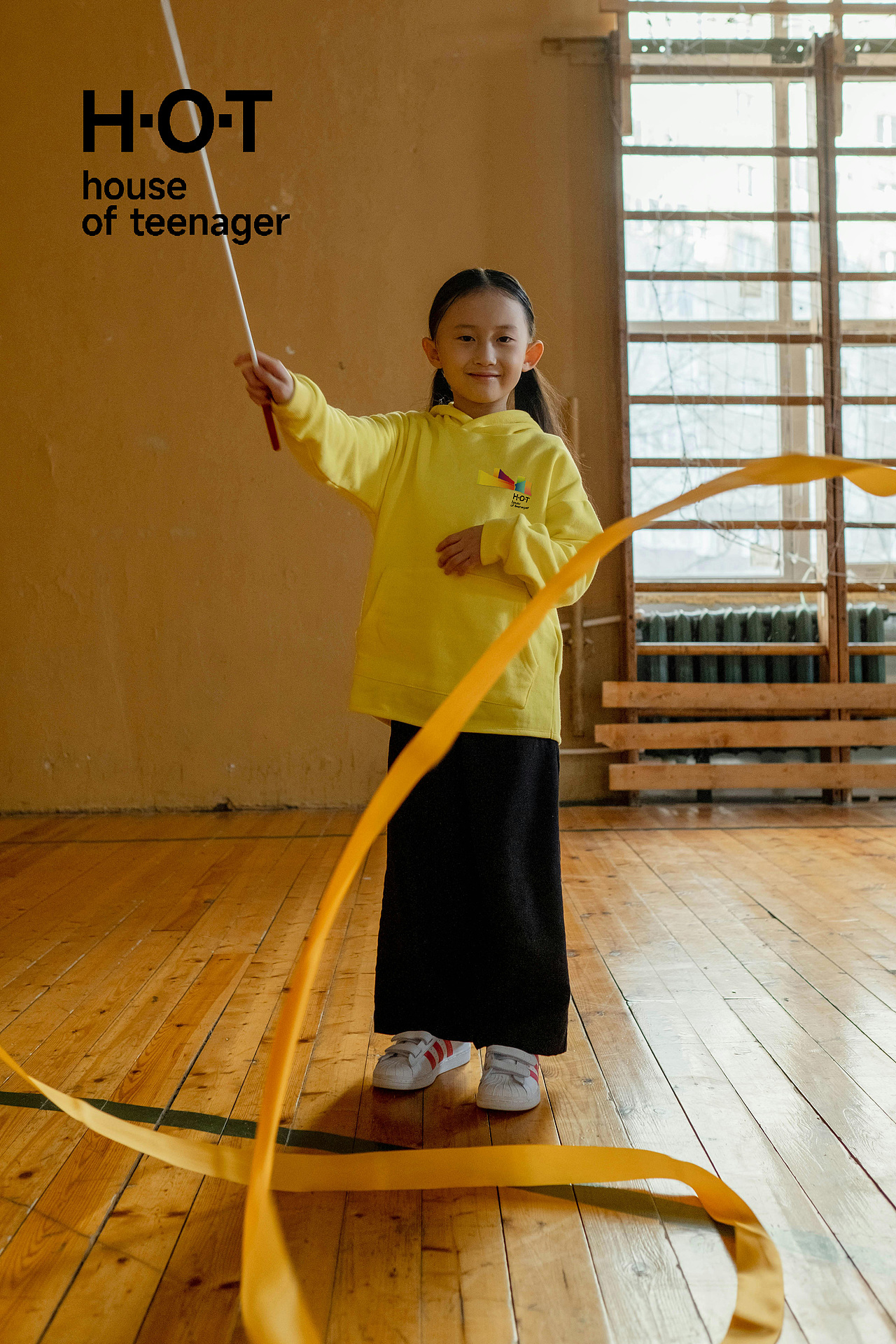 H·O·T! | 青少年运动之家形象升级设计（图ZMzY2MjUwMTQw） - 品牌 - 站酷设计师浪山LANGSHAN原创素材 - 站酷ZCOOL