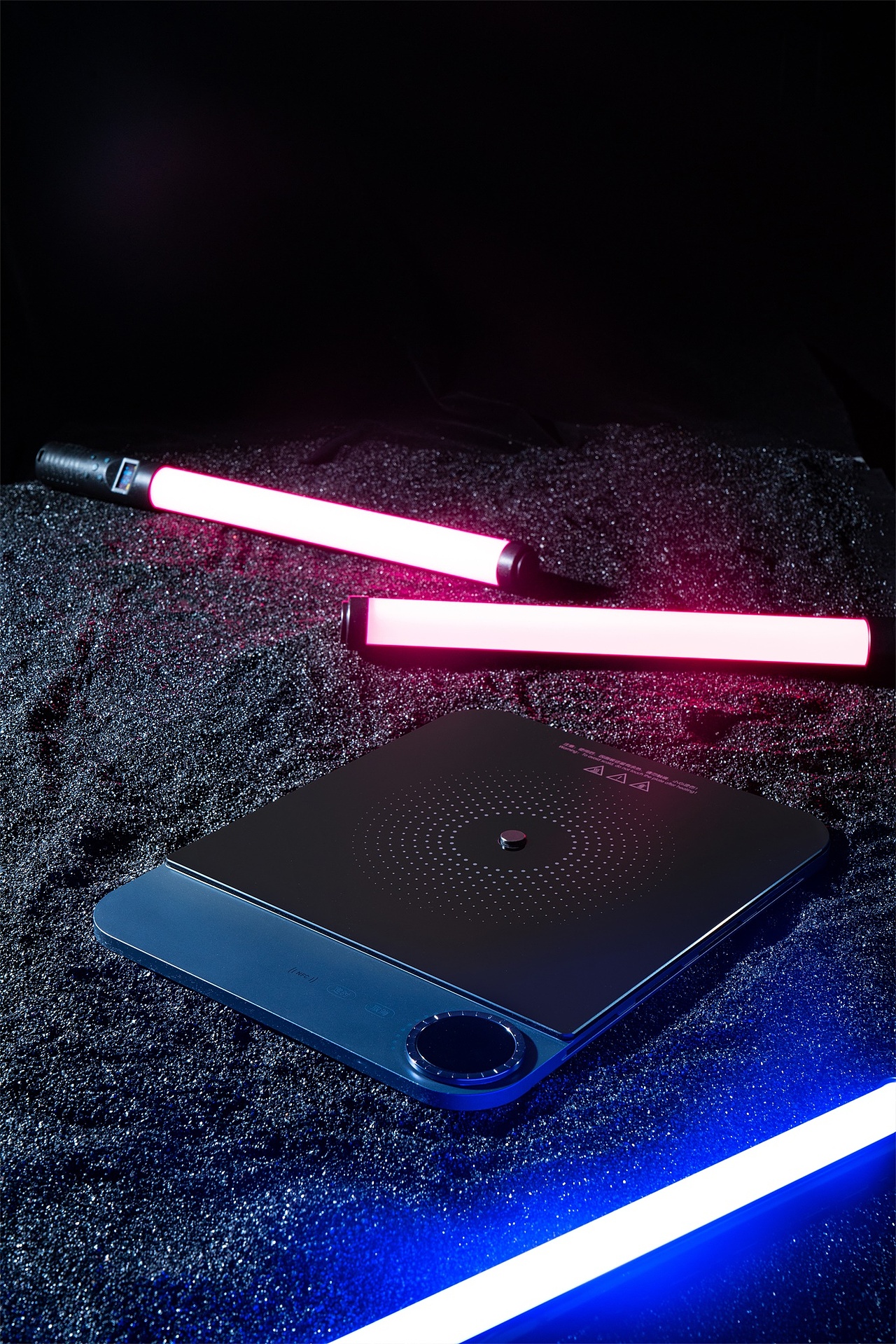 米家超薄電磁爐宣發(fā)海報(bào)拍攝（圖ZMjY4MTQwNjY4） - 產(chǎn)品攝影 - 站酷設(shè)計(jì)師小鵬愛(ài)做飯?jiān)瓌?chuàng)素材 - 站酷ZCOOL