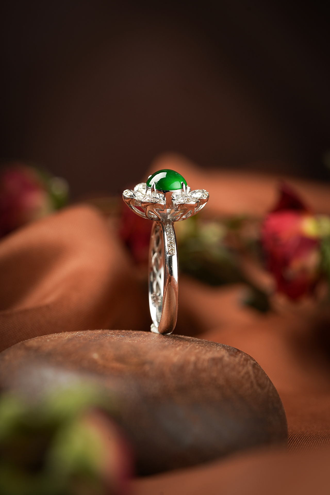 翡翠首饰拍摄（图ZMjQ5NTE0NzA0） - 产品摄影 - 站酷设计师Vinsen林原创素材 - 站酷ZCOOL