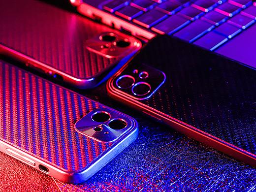 赛博朋克 - iPhone12碳纤维手机壳视频拍摄