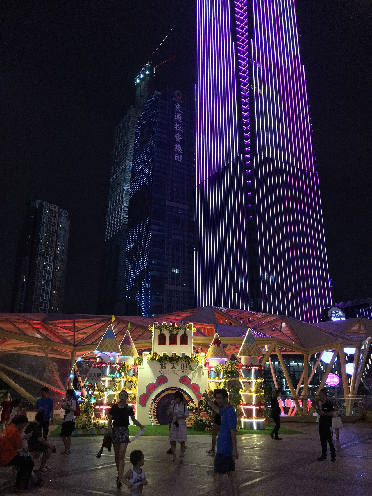 广西南宁美陈《美陈--花朝节主题城堡》