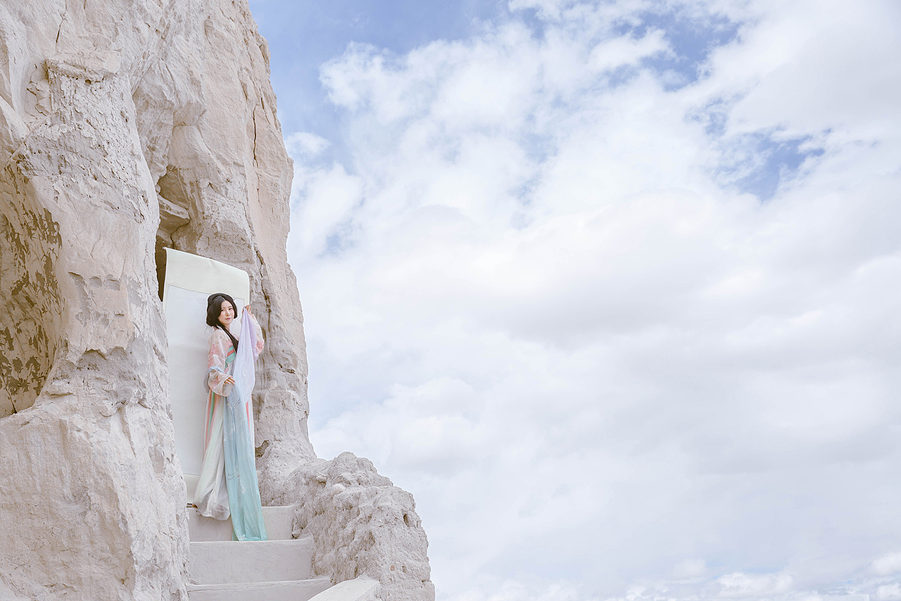 惹尘埃（图ZOTI3Njc3NjQ=） - 人像摄影 - 站酷设计师ROEMWO原创素材 - 站酷ZCOOL