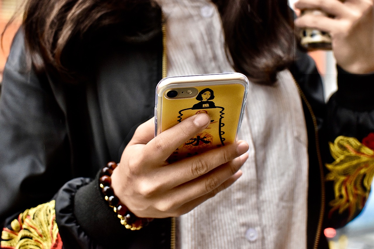 防水逆原創(chuàng)手機(jī)殼（圖ZODEyODUxMTI=） - 圖案 - 站酷設(shè)計師LUOJING醬原創(chuàng)素材 - 站酷ZCOOL