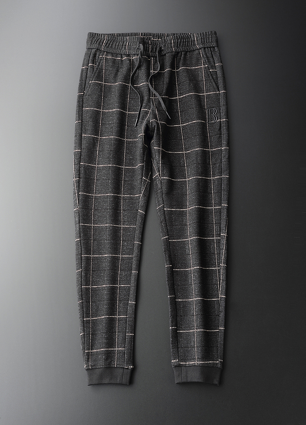 广州新塘牛仔裤平铺拍摄  挂拍图  造型图拍摄