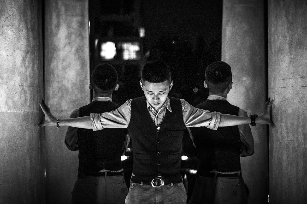 不跑龙套（图ZOTc0NTQyMTI=） - 人像摄影 - 站酷设计师未禺禾原创素材 - 站酷ZCOOL