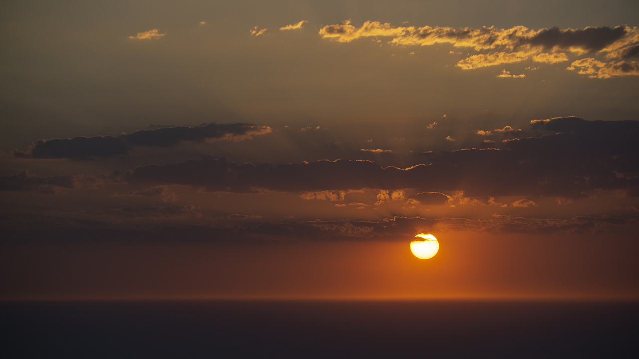 旅行记录-0910-泰山日出（图ZMjcwMzcwODEy） - 风光摄影 - 站酷设计师繁华乀原创素材 - 站酷ZCOOL