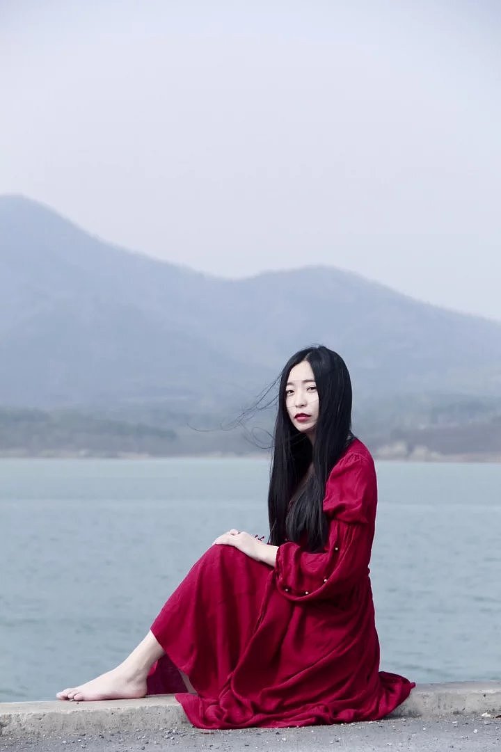愛拍照的同學(xué)（圖ZODQ4NTE0NDg=） - 人像攝影 - 站酷設(shè)計(jì)師Uncle_shu原創(chuàng)素材 - 站酷ZCOOL