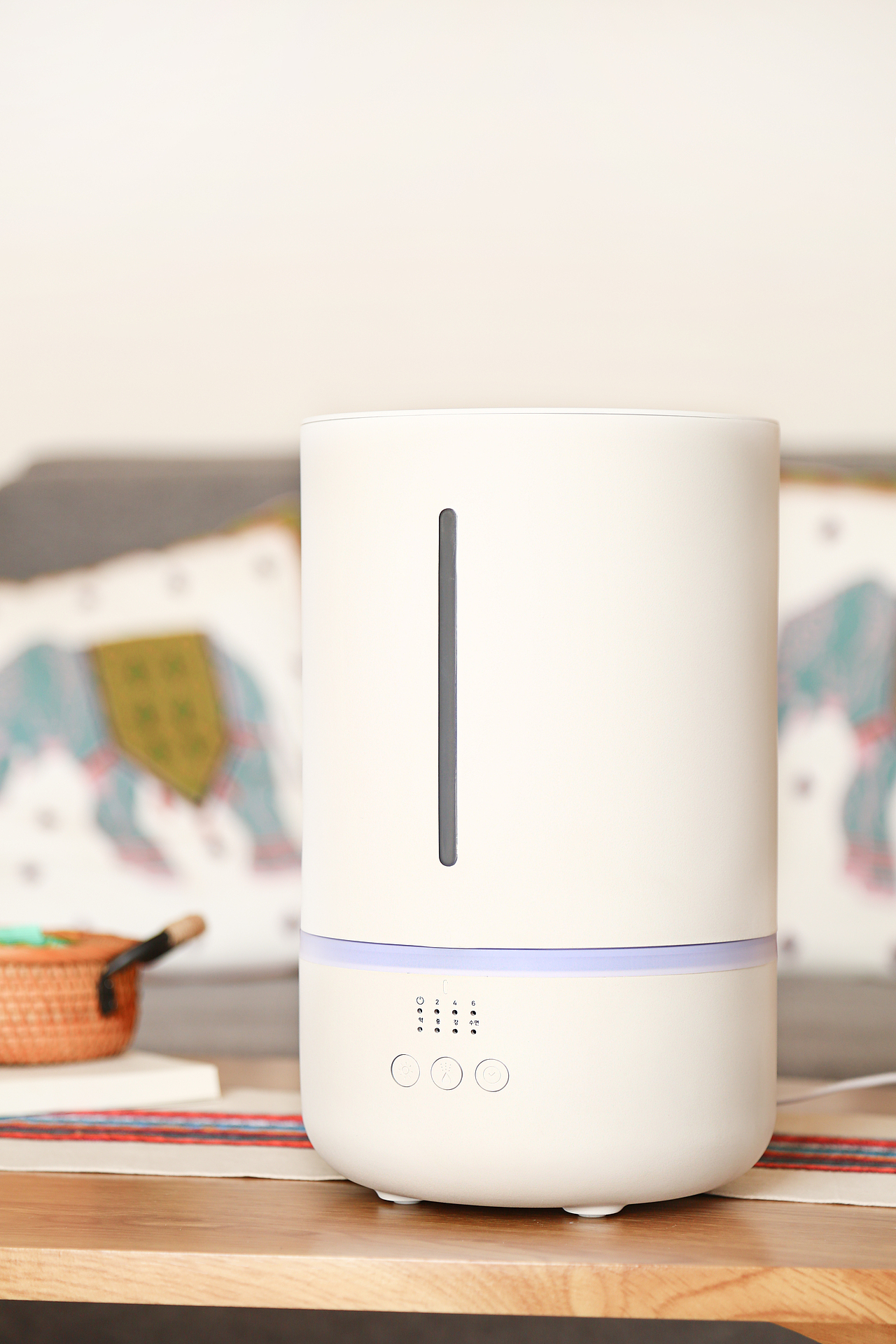 加湿器（图ZMTc2NjA1NTI4） - 产品摄影 - 站酷设计师钟豆原创素材 - 站酷ZCOOL