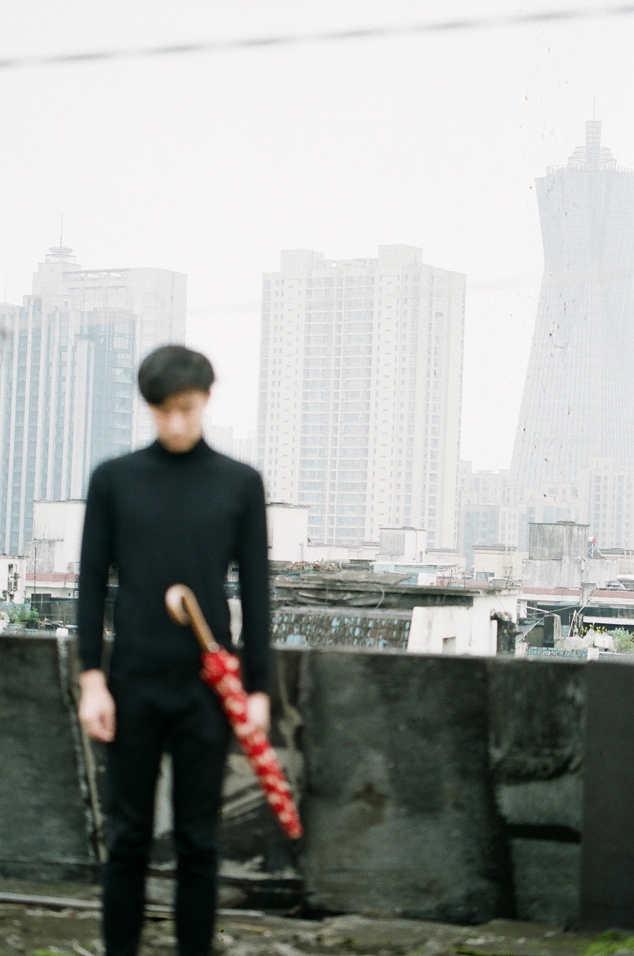 胶片 |与自己和解（图ZMzM0NDc2MzA4） - 人像摄影 - 站酷设计师挚雅Chara原创素材 - 站酷ZCOOL