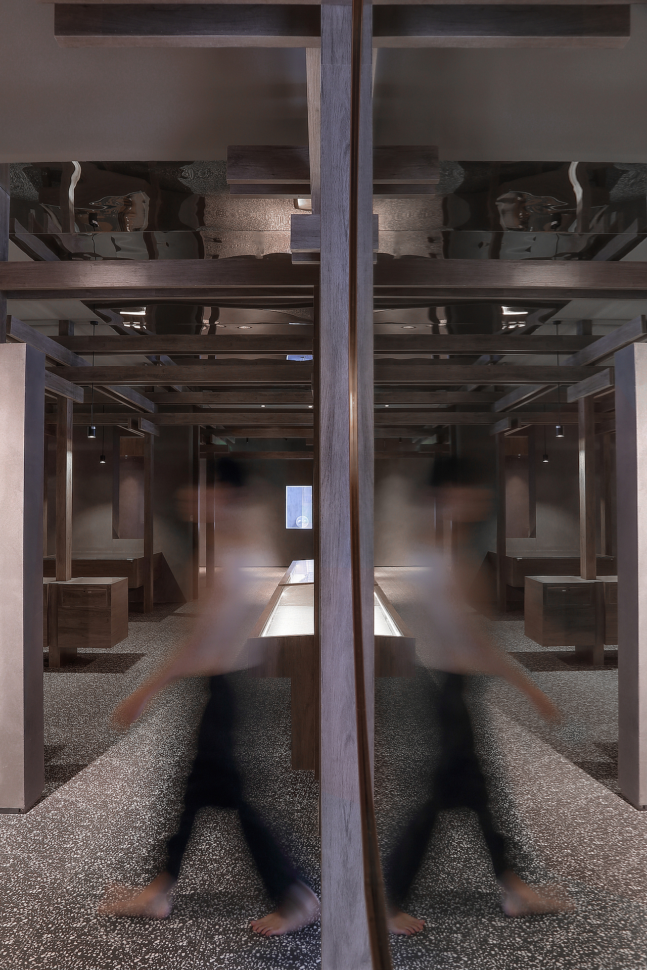 【实景作品】框序-南京镜见律师博物馆