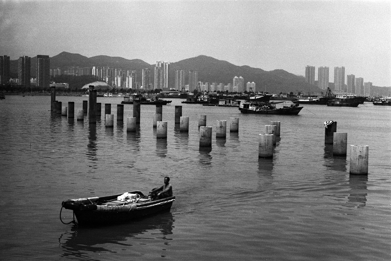 人与城市（图ZMTk4MzY4MTg4） - 人像摄影 - 站酷设计师葉桐原创素材 - 站酷ZCOOL