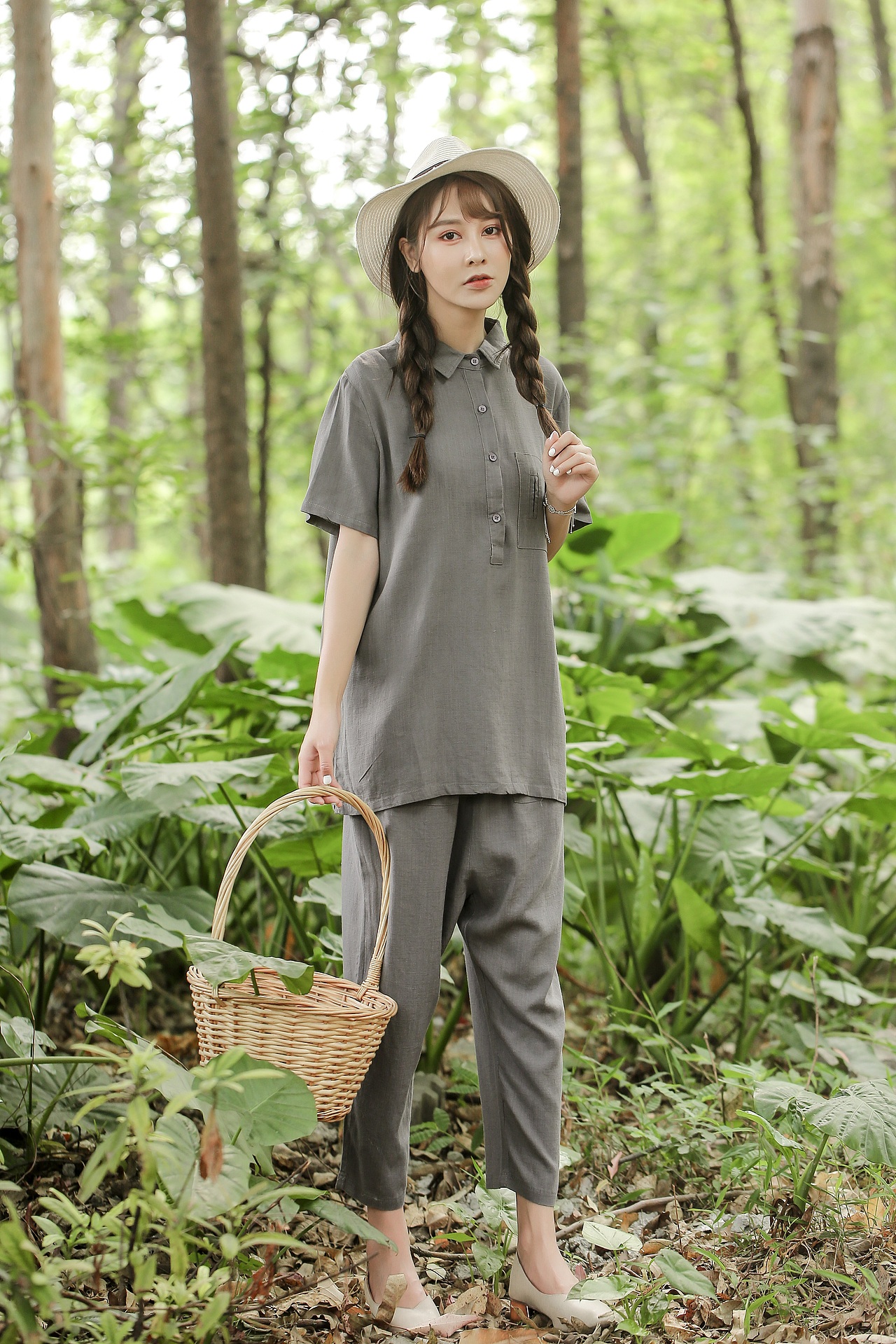 朋盛传媒-探戈森林棉麻风拍摄 淘宝拍摄