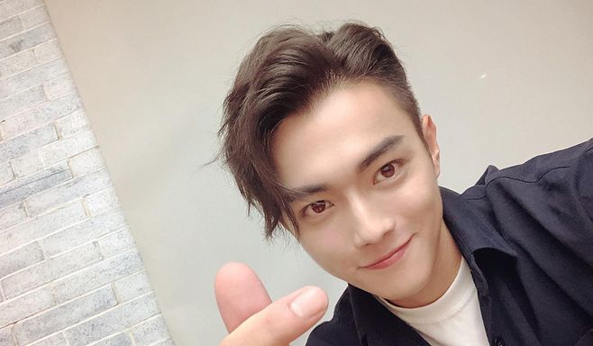 婼婩的個(gè)人主頁（封面預(yù)覽） - 主頁封面設(shè)置 - 站酷設(shè)計(jì)師婼婩原創(chuàng)素材 - 站酷ZCOOL