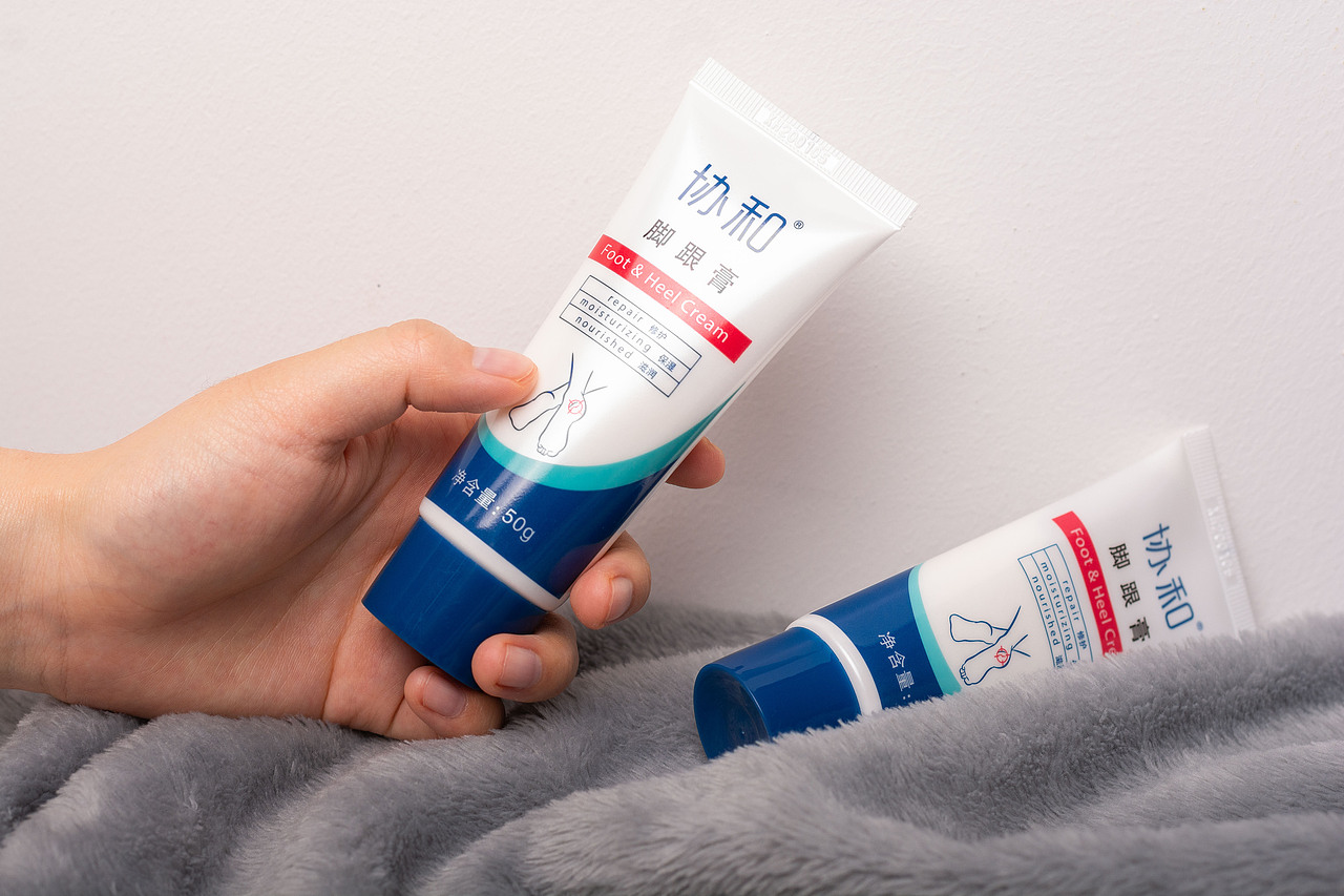 协和脚跟膏护足霜