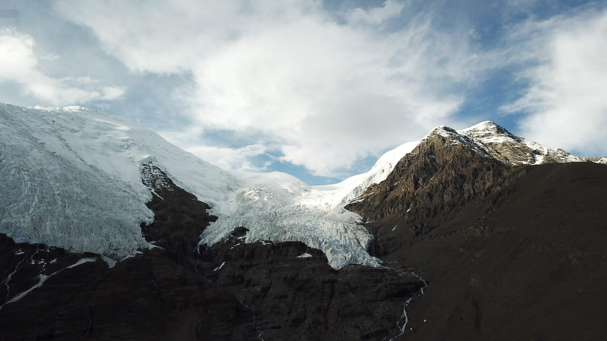 saningn的个人主页（背景预览） - 主页背景设置 - 站酷设计师saningn原创素材 - 站酷ZCOOL