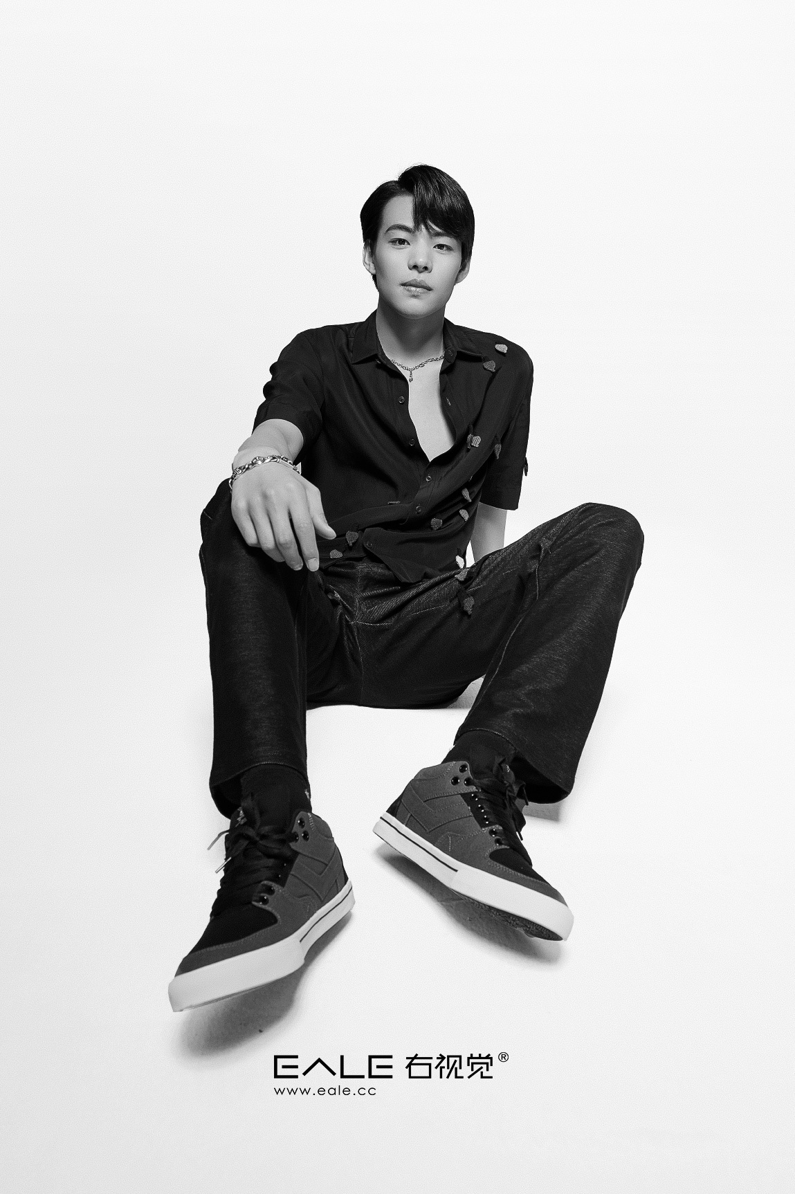 张艺东 非黑即白