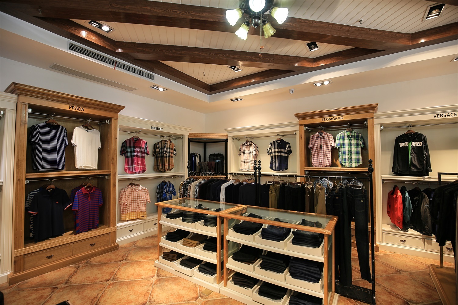 李飞设计lanmaganate奢侈品集合店