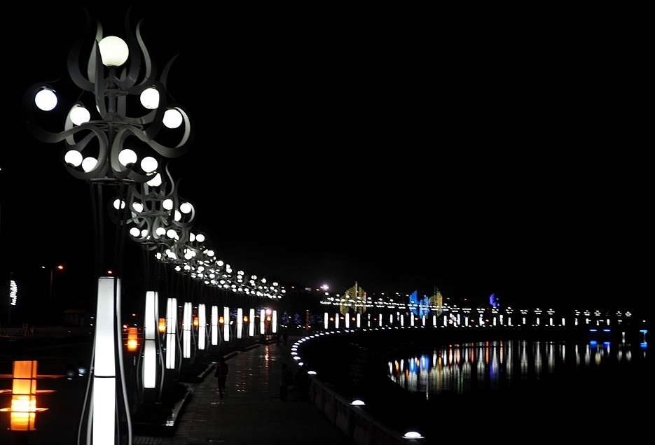 魅力青城——呼和浩特夜景（图ZMTg4NjIxODg=） - 环境/建筑摄影 - 站酷设计师李梦超原创素材 - 站酷ZCOOL