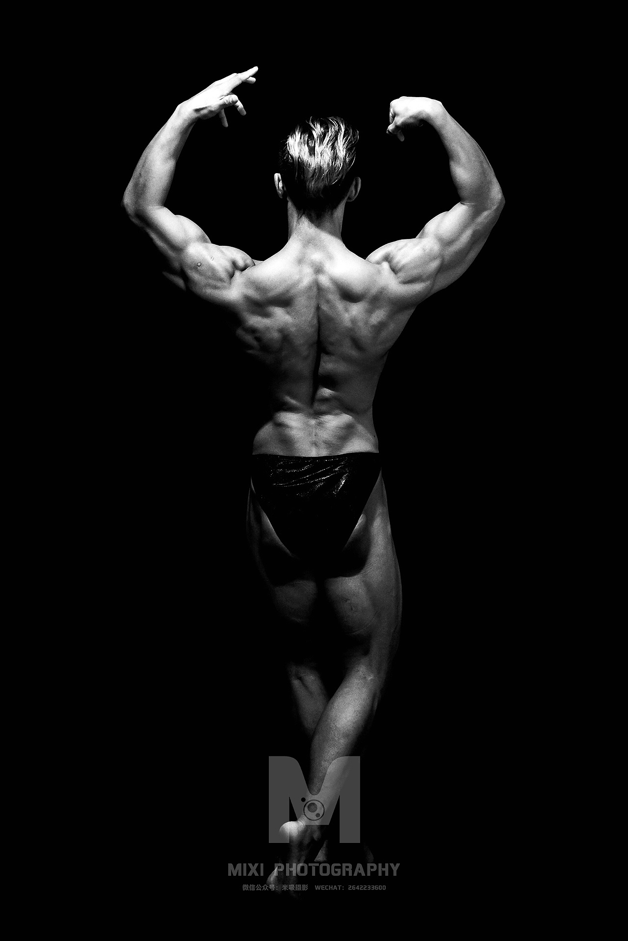 拍照如何拍出肌肉线条 01aab95b8f4045a8012017eed5383b.jpg@1280w_1l_2o_100sh.jpg