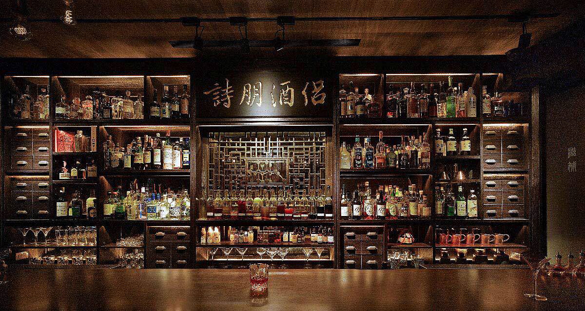 怀旧主题餐厅设计|复古怀旧风餐厅酒吧装修设计实景图