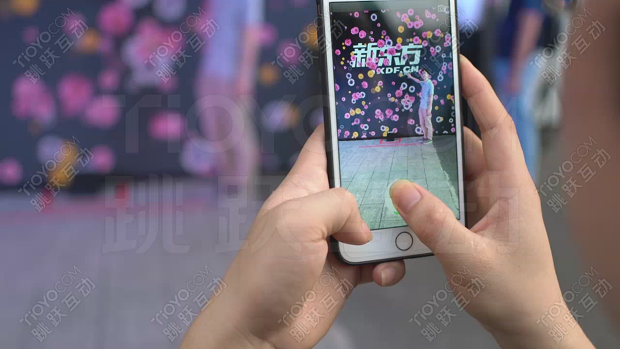 新东方×艺术互动人脸识别抽奖互动历史墙跳跃互动tioyo（图ZMTg2NDI3Njc2） - 电子产品 - 站酷设计师跳跃互动原创素材 - 站酷ZCOOL