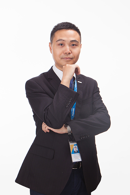 苏宁818领导个人形象照