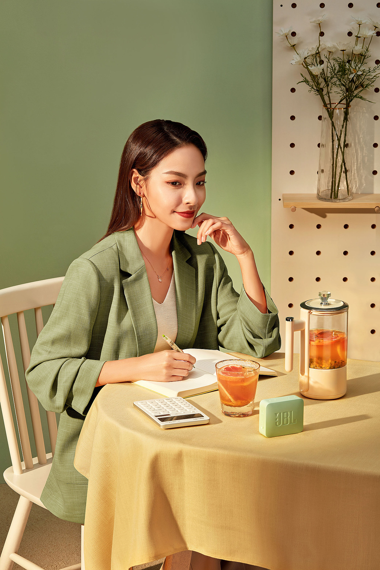 大宇 Daewoo 养生壶 产品拍摄（图ZMjI4NzgwMDMy） - 产品摄影 - 站酷设计师半佛系摄影杰原创素材 - 站酷ZCOOL