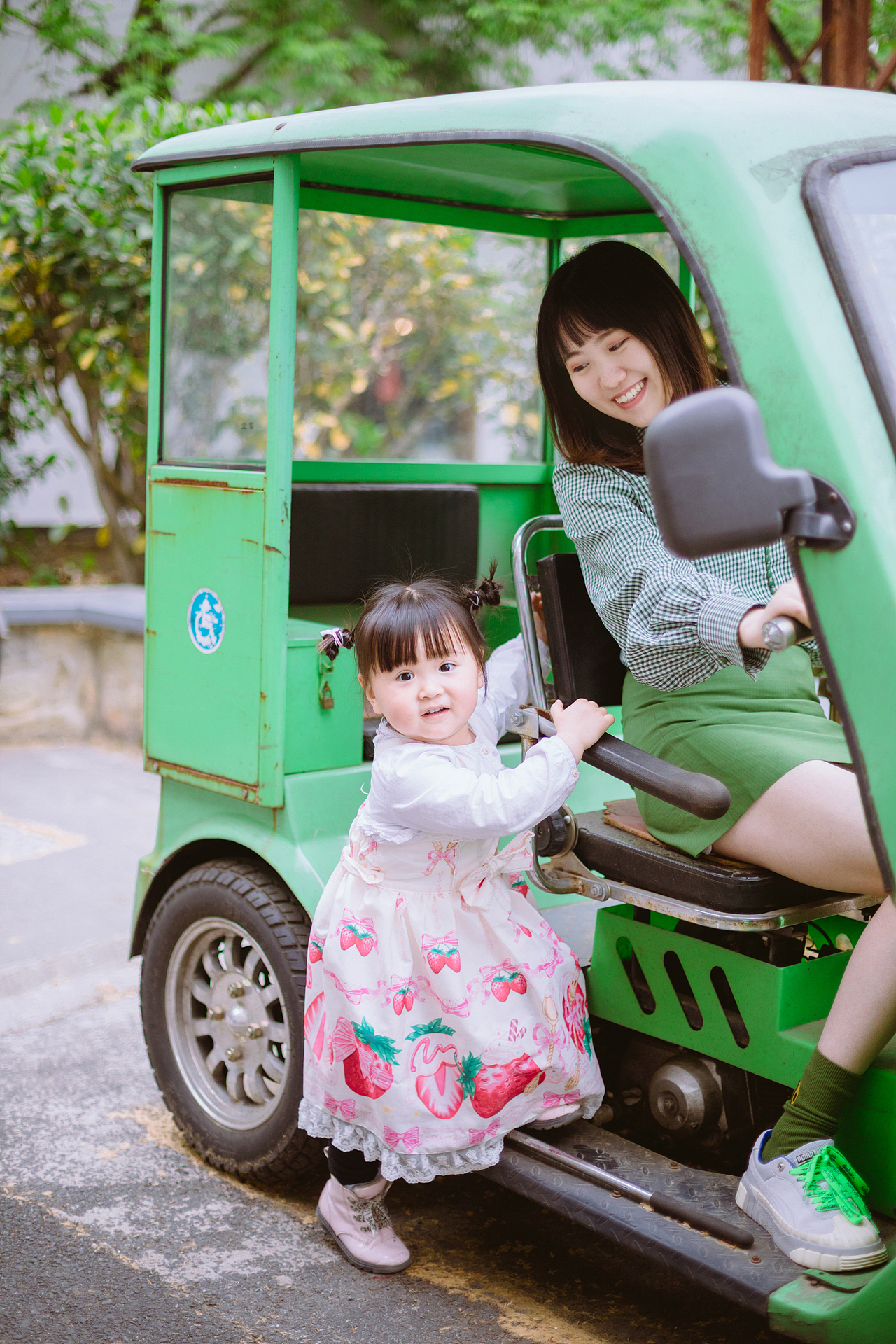 圆脸小樱桃啊
