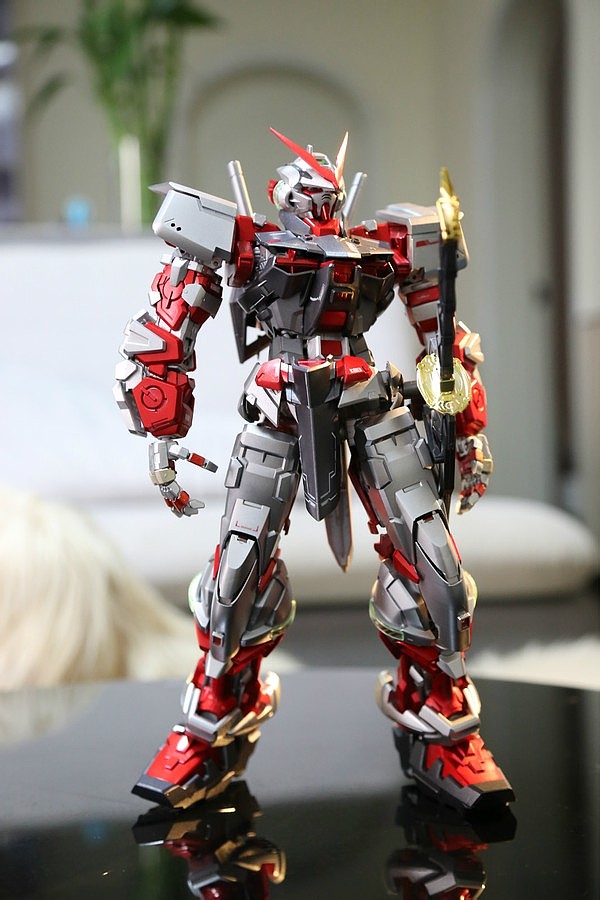 -几个高达脑袋-