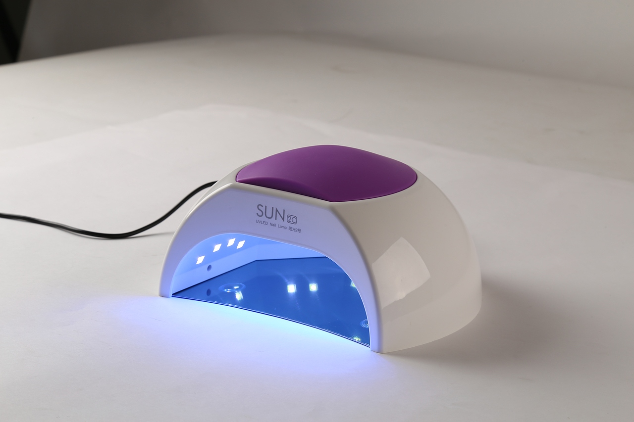 白底LED美甲机摄影