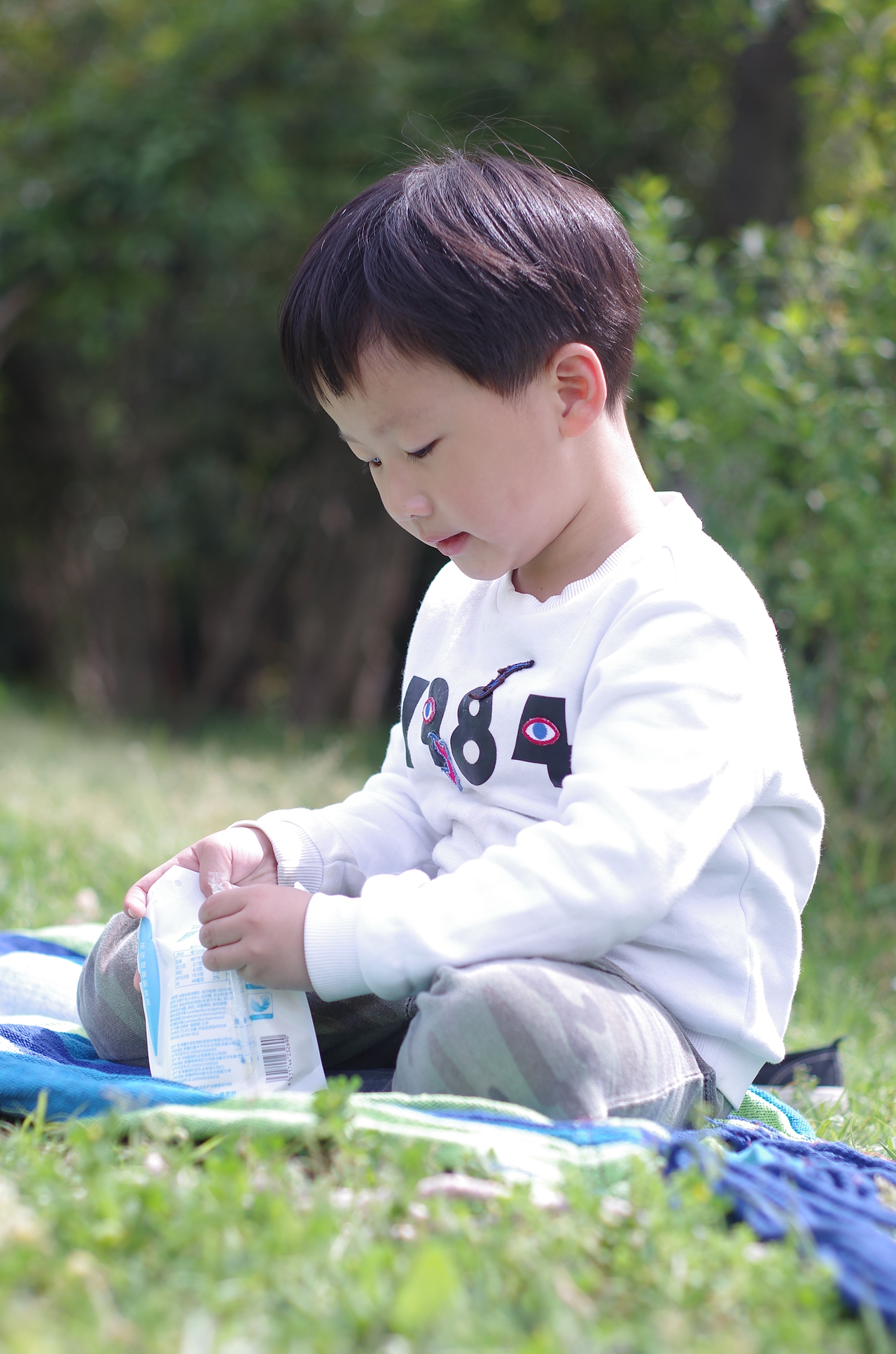 家有小宝贝（图ZMTExNzE2OTI0） - 人像摄影 - 站酷设计师光之美社原创素材 - 站酷ZCOOL