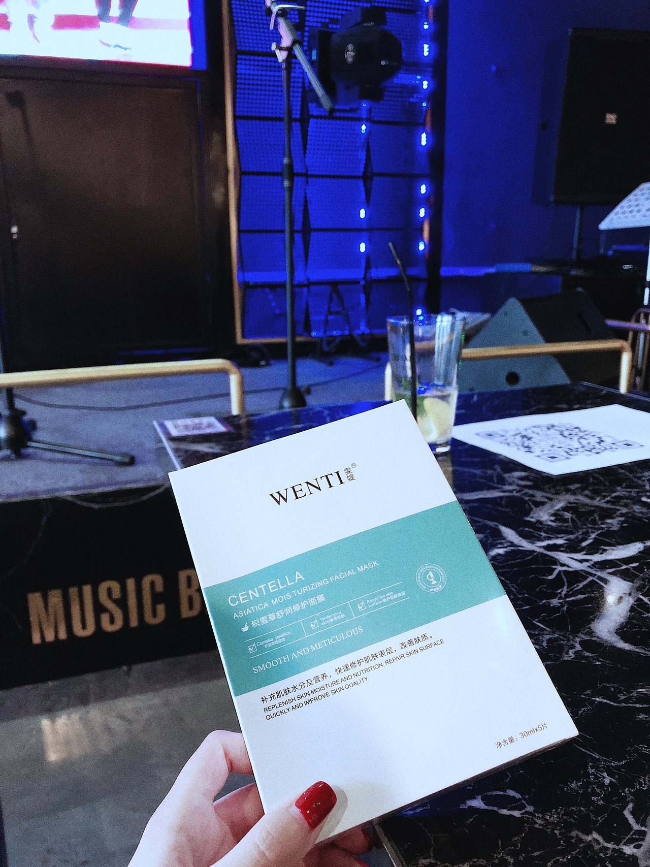 雯媞补水测试|雯媞实拍or后期|雯媞介绍or评估（图ZMTU5MDkyNDE2） - 品牌 - 站酷设计师墨小先生原创素材 - 站酷ZCOOL