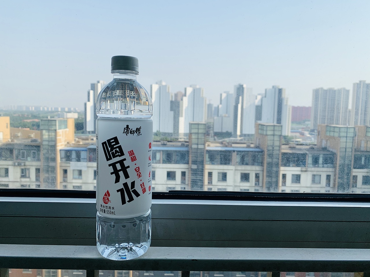 熟水产品实拍康师傅喝开水高清图纯属练手