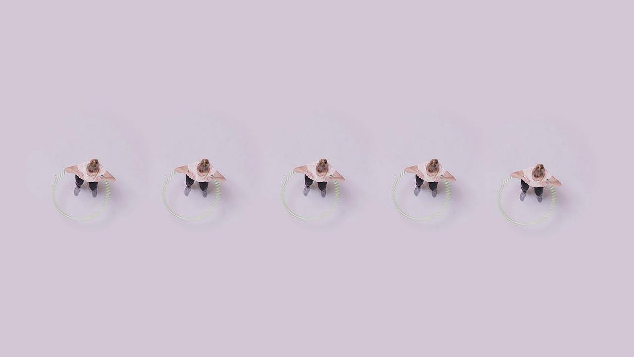 五线圈无盲点充电-随意放/随心充