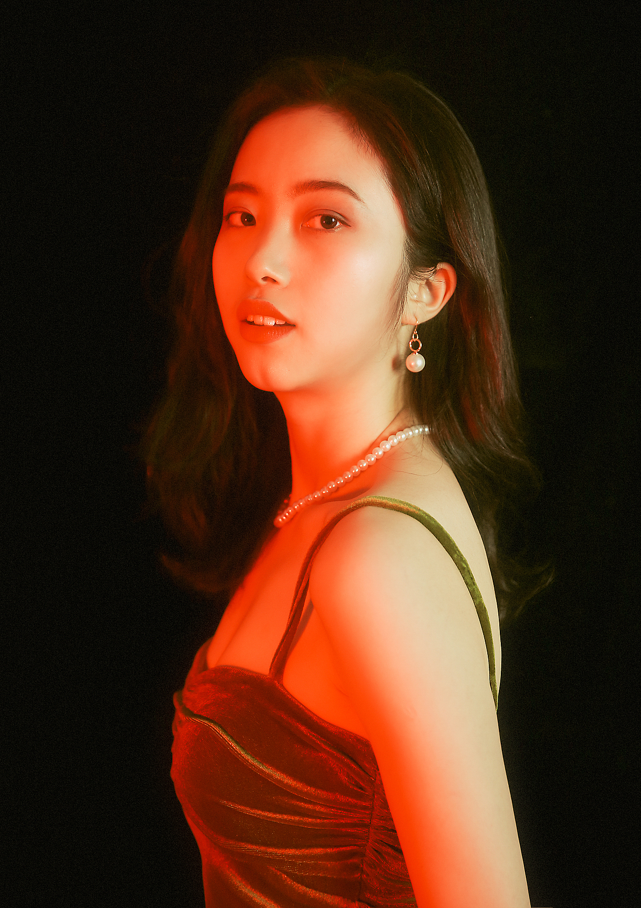 倾城（图ZMjAwOTIzNjcy） - 人像摄影 - 站酷设计师超大发原创素材 - 站酷ZCOOL