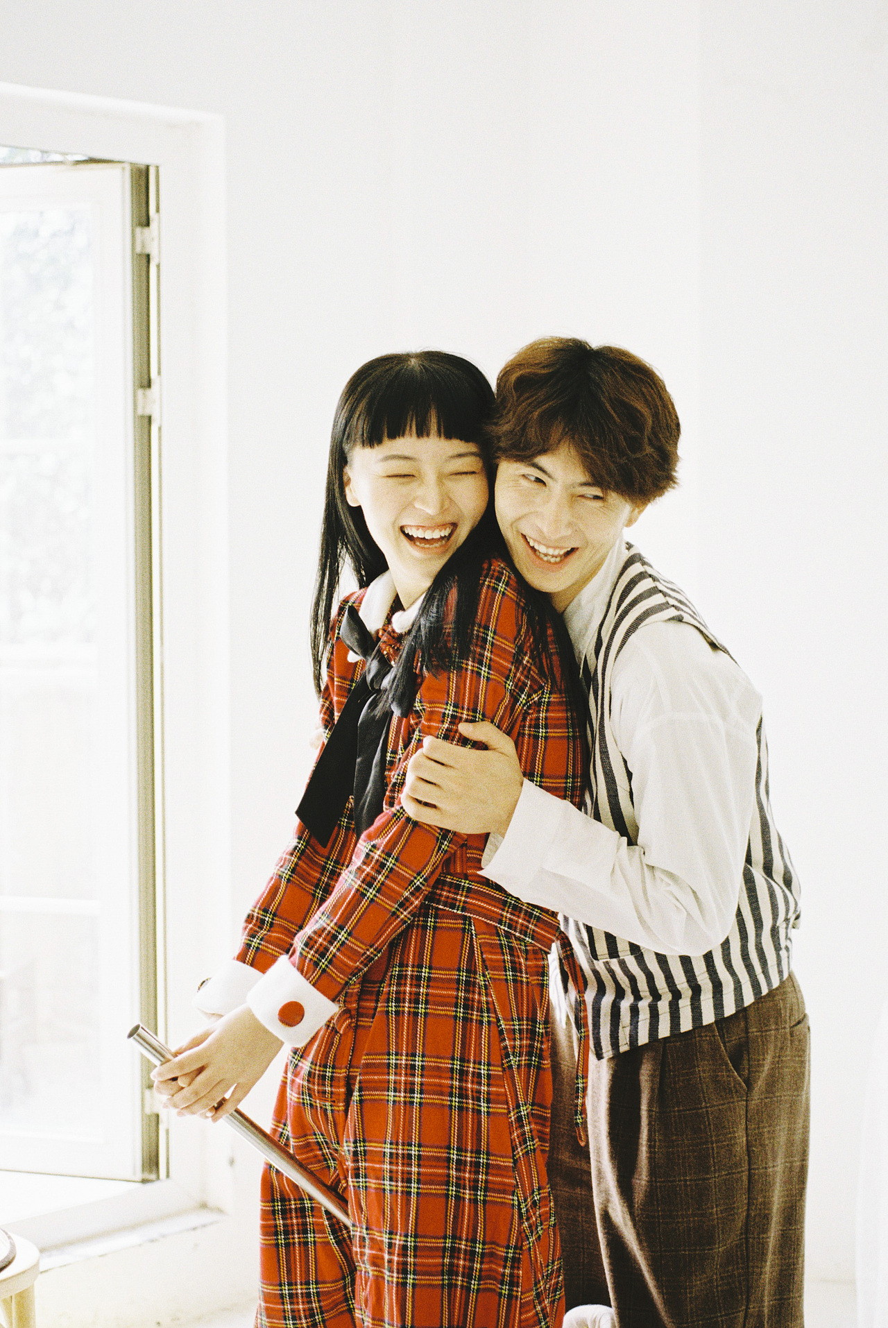 合影留念（图ZMTEwNDkzNjA0） - 人像摄影 - 站酷设计师NiccoCai原创素材 - 站酷ZCOOL