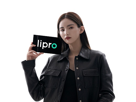 品牌案例丨魅族Lipro智能家居邀请函 模特图
