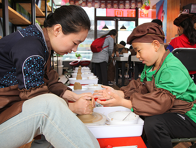 创业选择优质品牌开陶艺连锁店