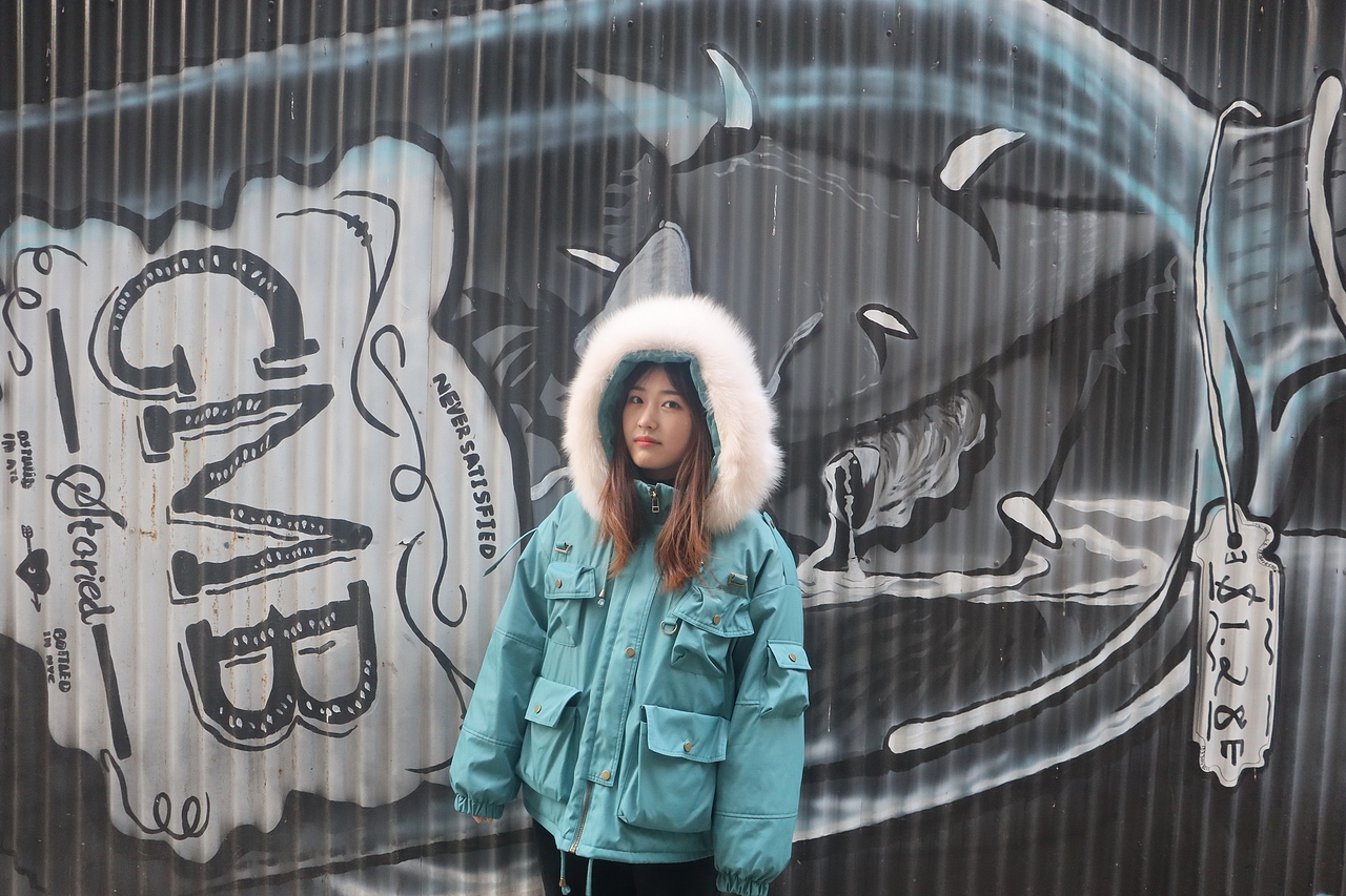 从黎明到黄昏,阳光充足,胜过一切过去的诗。