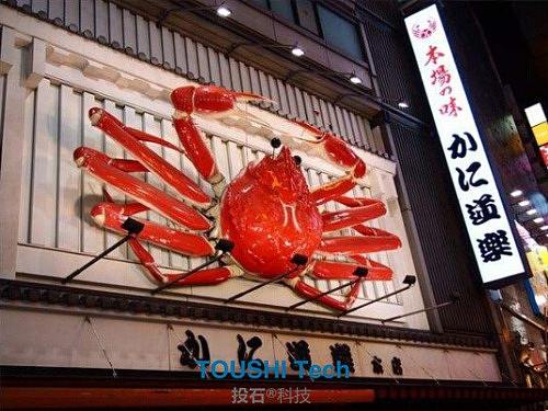 让你眼前一亮的动态店招装置，拼的是创意