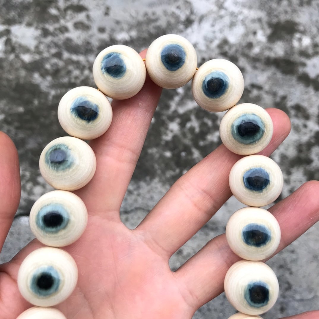 猛犸牙蓝眼睛手持念珠2.0蓝皮18颗手串（图ZMjAyOTc2MTUy） - 工艺品设计 - 站酷设计师薇信mengma0756原创素材 - 站酷ZCOOL