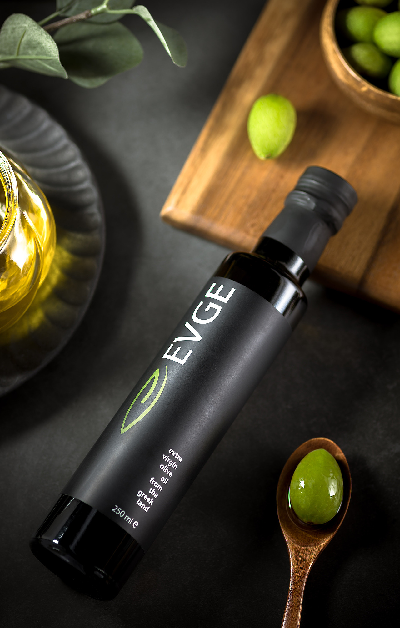 橄榄油（图ZMjIyMDM2ODY0） - 产品摄影 - 站酷设计师摄影师吕品睿原创素材 - 站酷ZCOOL