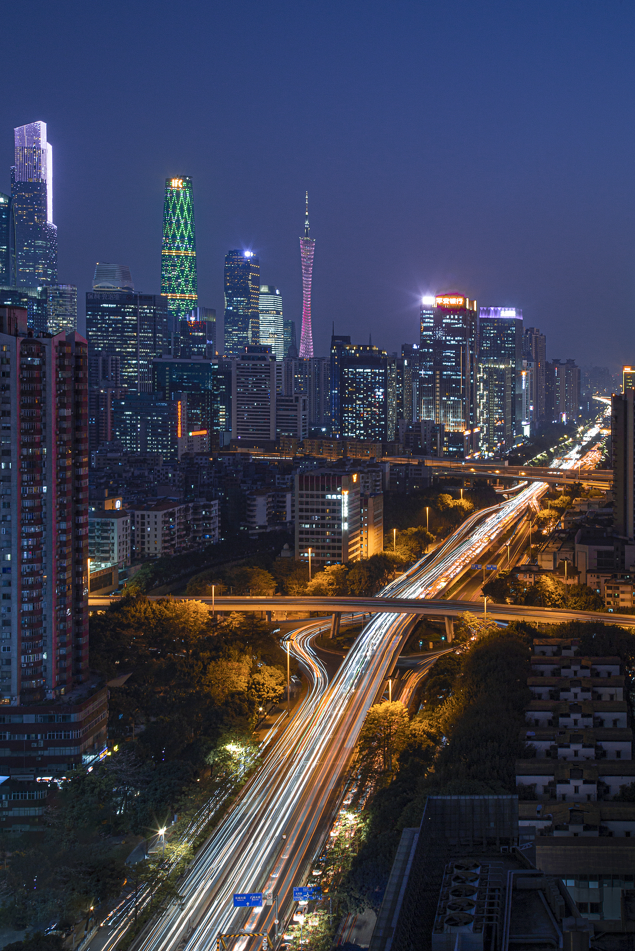 城市夜景 蓝调时刻（图ZMjY0OTAwNzE2） - 环境/建筑摄影 - 站酷设计师SOMEON_原创素材 - 站酷ZCOOL