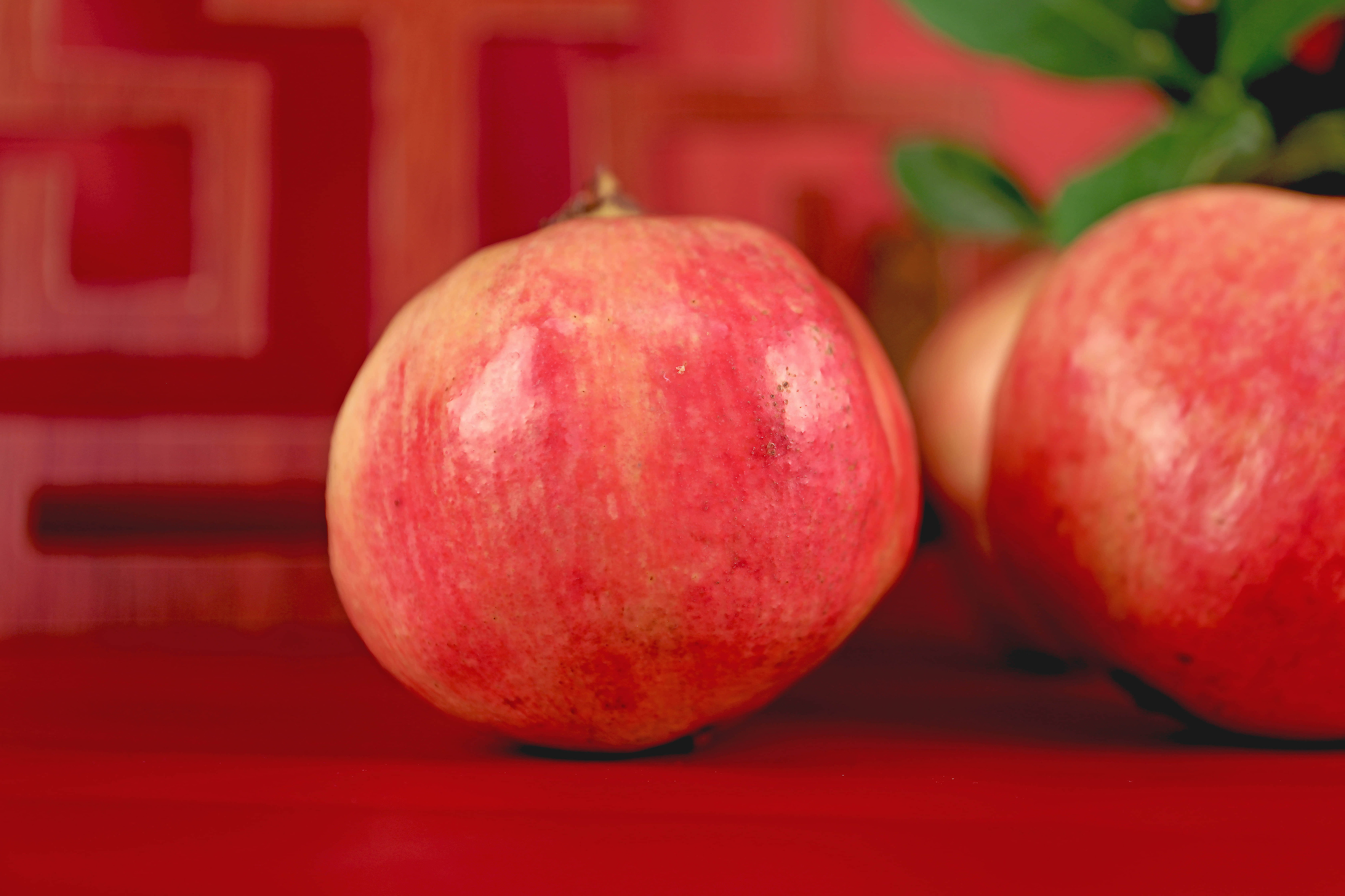 中国风红色喜庆石榴摄影|摄影|静物|无助小毛球 - 原创作品 - 站酷