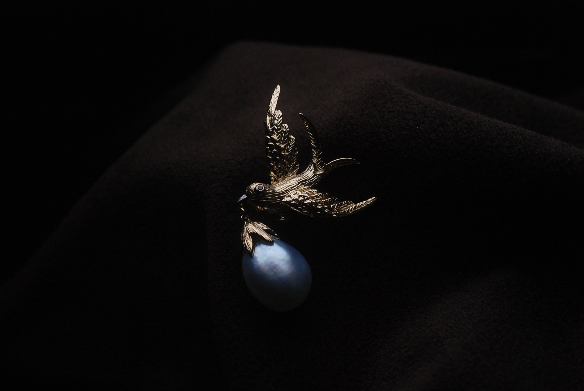 手工制作金燕子胸针过程记录