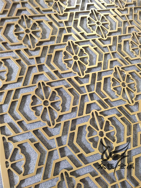 安徽铝屏风隔断采用镂空设计