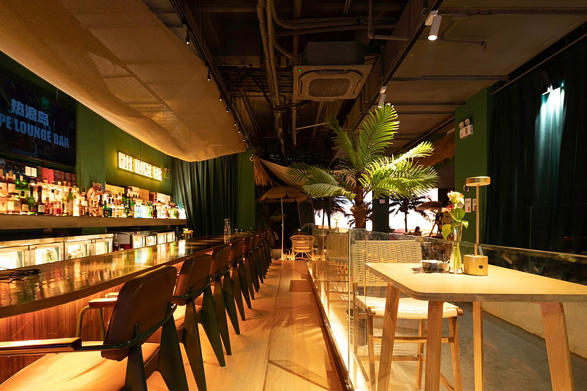 酒吧设计- lounge bar 热带雨林般体验
