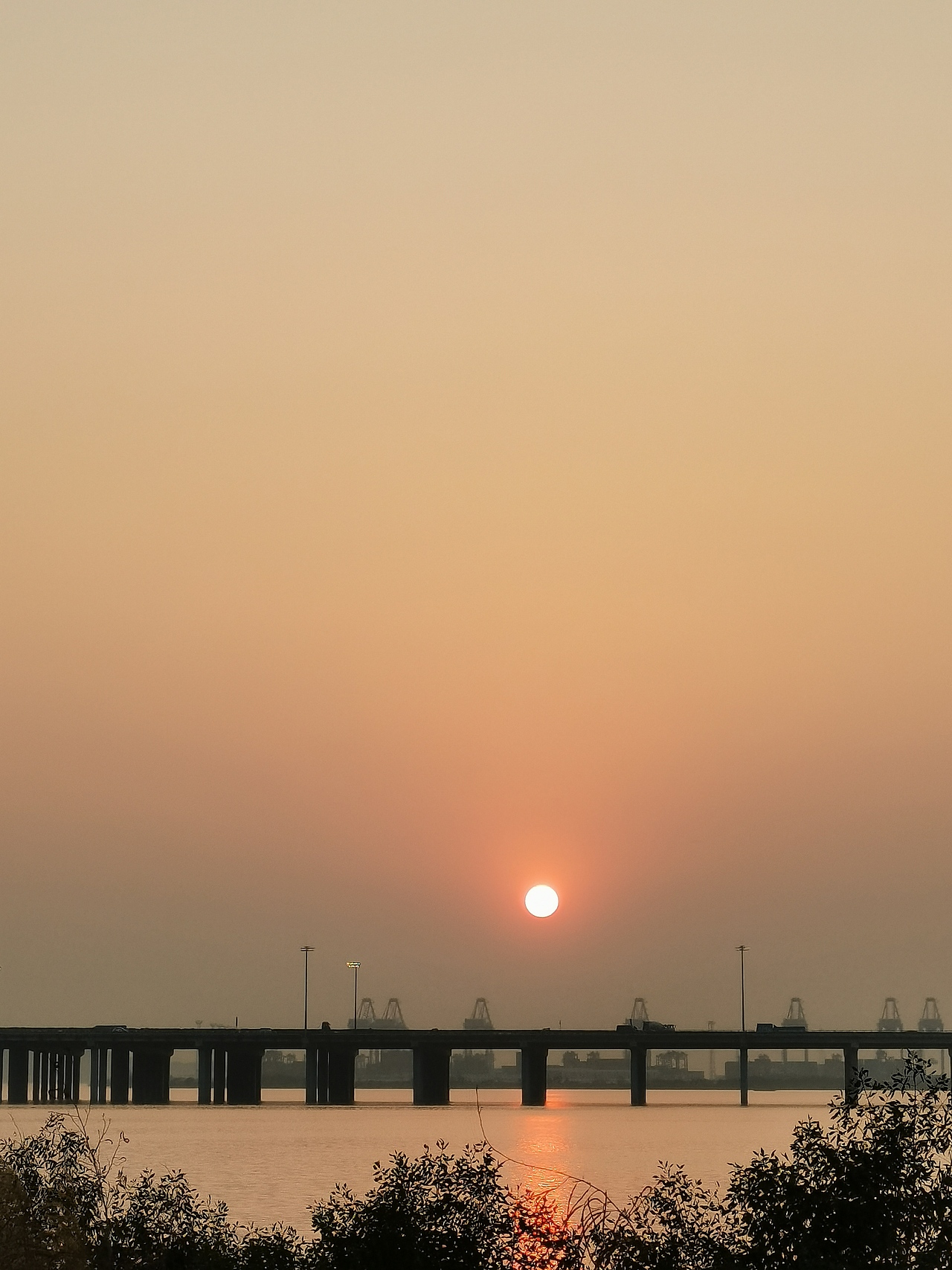 最喜日落🌅之时，似抽离于现实，浪漫，但孤寂。（图ZMjYxMTg5OTI4） - 风光摄影 - 站酷设计师阿叁叁啊原创素材 - 站酷ZCOOL