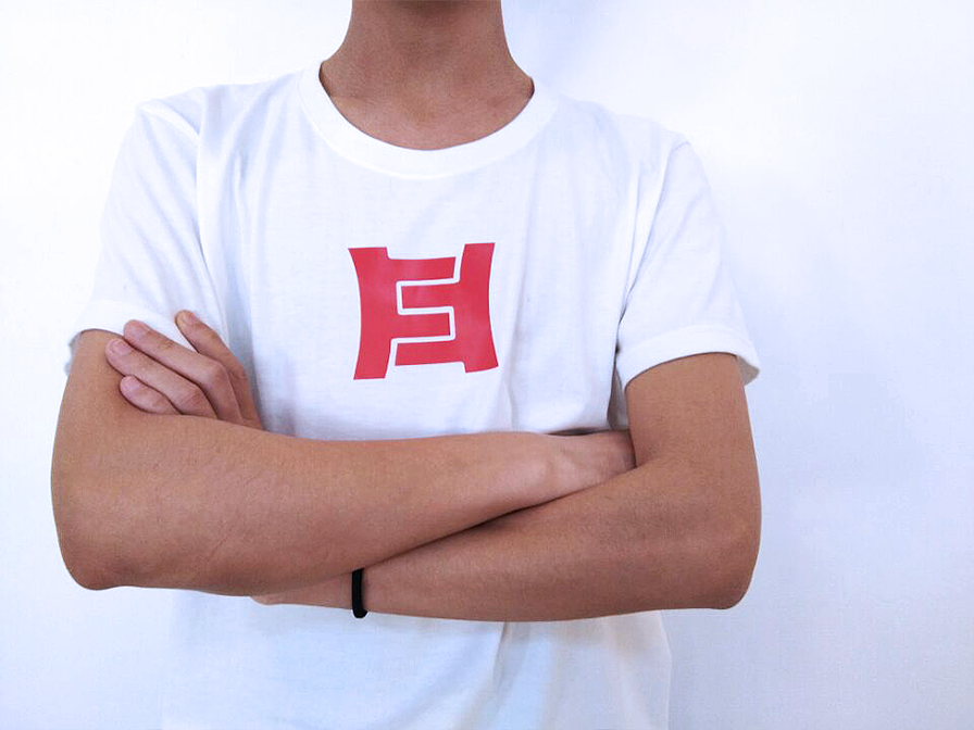 品牌文化衫-T恤（图ZMTE2NzA4MjMy） - 休闲/流行服饰 - 站酷设计师扬意鱼迟原创素材 - 站酷ZCOOL